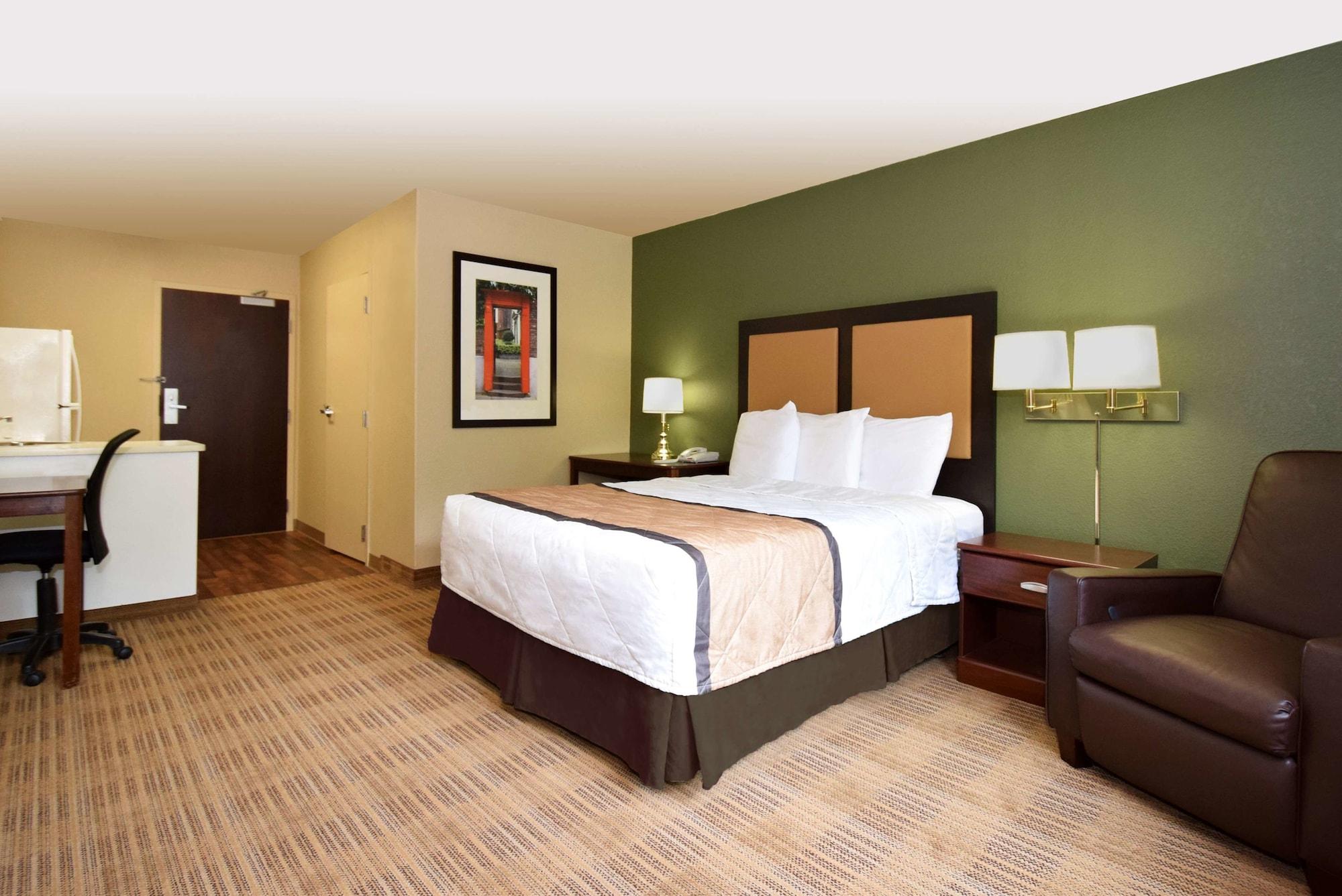 Extended Stay America Suites - Detroit - Southfield - I-696 Farmington Hills Eksteriør bilde