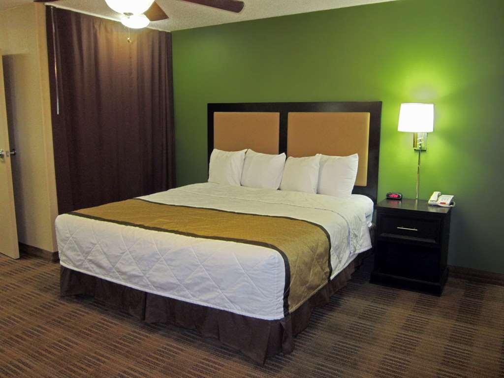 Extended Stay America Suites - Detroit - Southfield - I-696 Farmington Hills Rom bilde