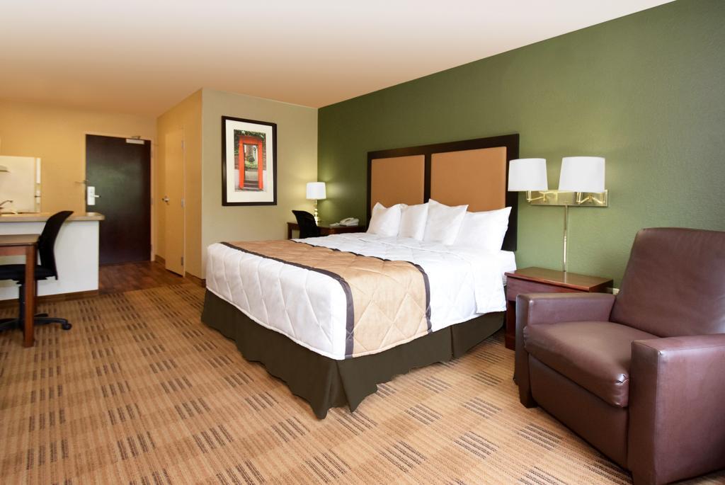 Extended Stay America Suites - Detroit - Southfield - I-696 Farmington Hills Eksteriør bilde