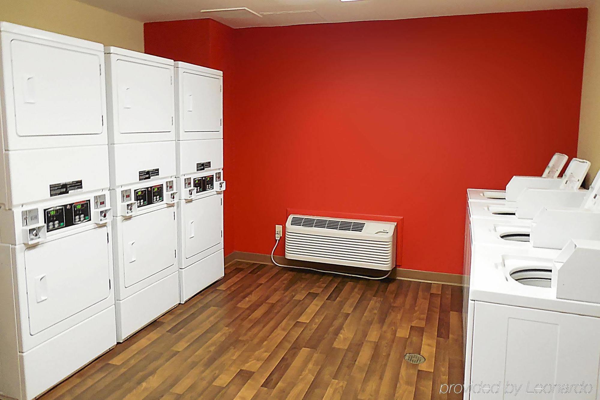 Extended Stay America Suites - Detroit - Southfield - I-696 Farmington Hills Eksteriør bilde